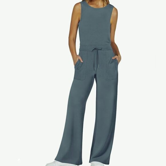 Amazon Jumpsuit - Picture 3 of 16